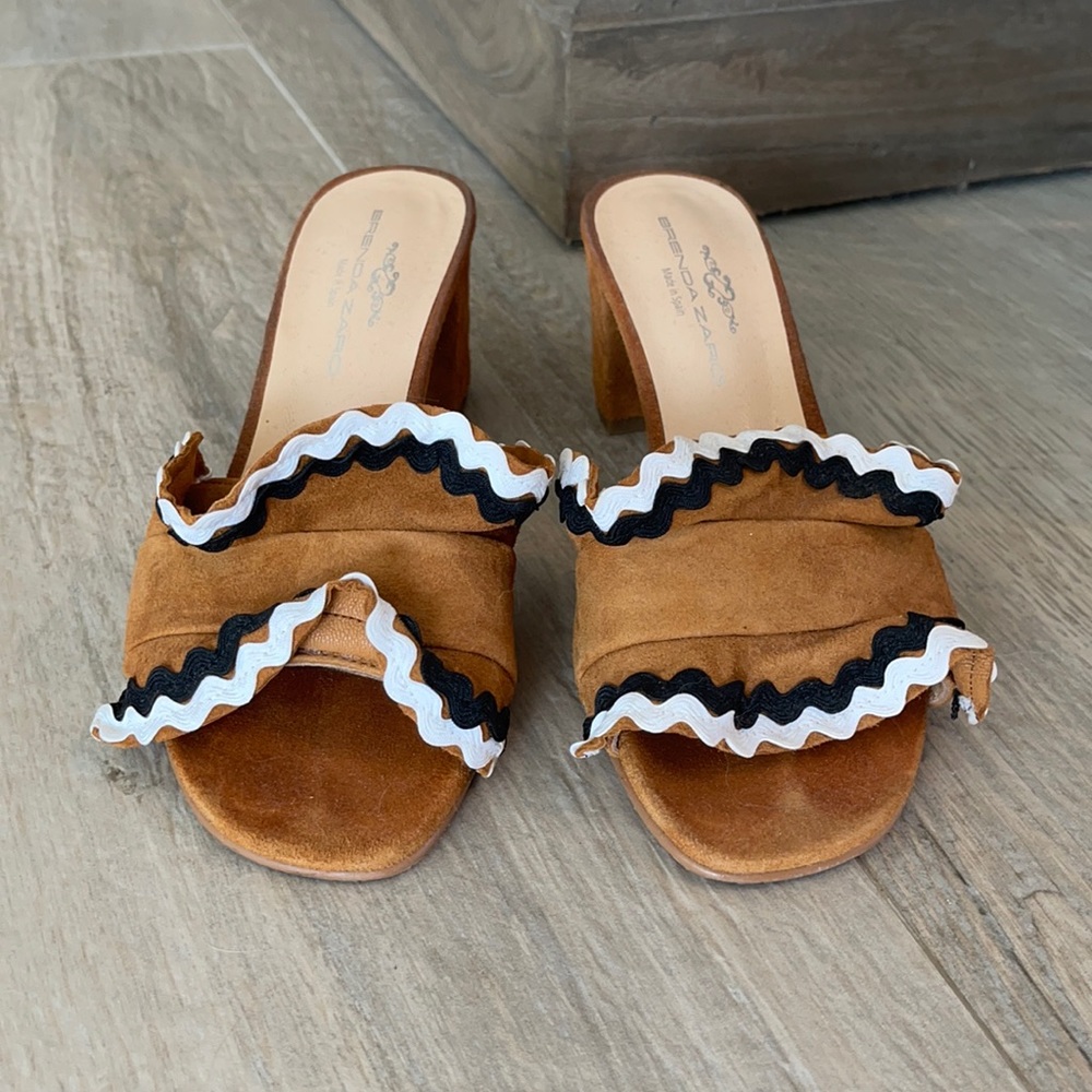 Brenda Zaro Heels